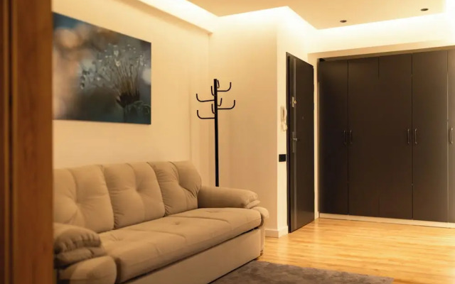 Nest Inn Azure Apartment