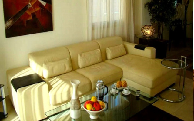 Amadora Luxury Villas