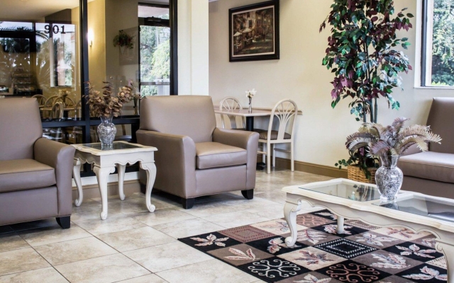 Quality Inn & Suites St Augustine Beach Area