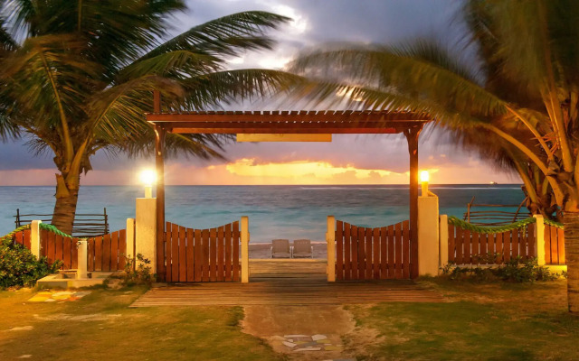 Hotel San Luis Beach House