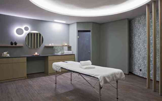 Eretria Hotel & Spa Resort