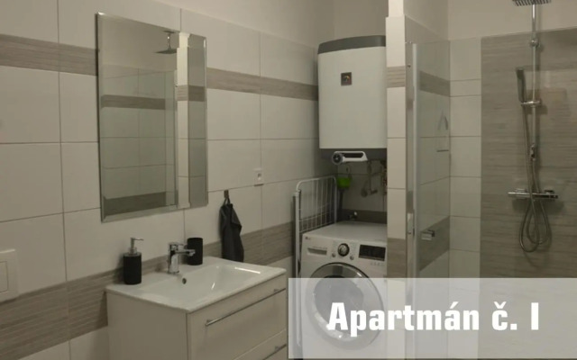 Apartmány U koupaliště