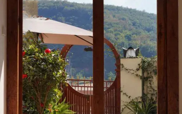 Sato-Hill Homestay