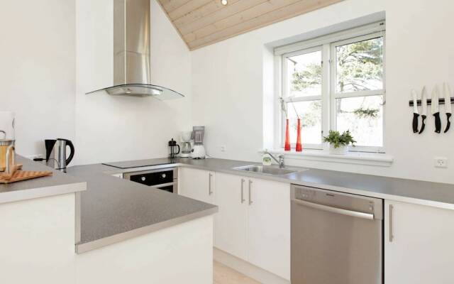 6 Person Holiday Home in Hirtshals-by Traum