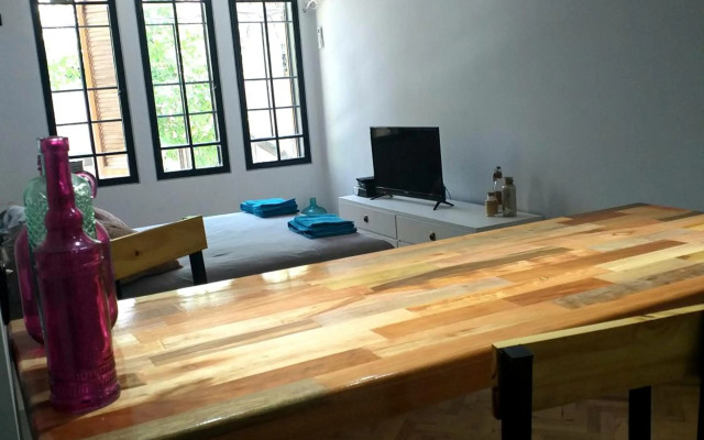 Estudio "Rufina 1" Mendoza centrico