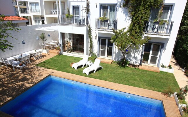 Mu Suites The Hotel