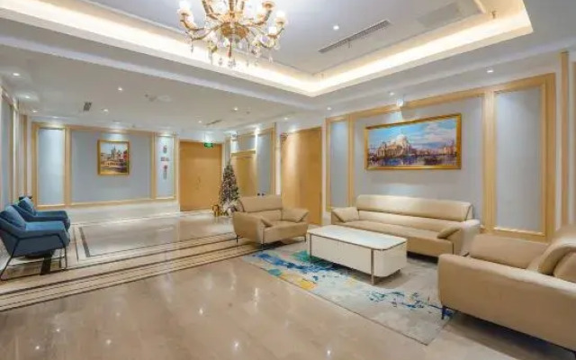 Vienna Hotel (Zibo Zhongrun Avenue Branch)