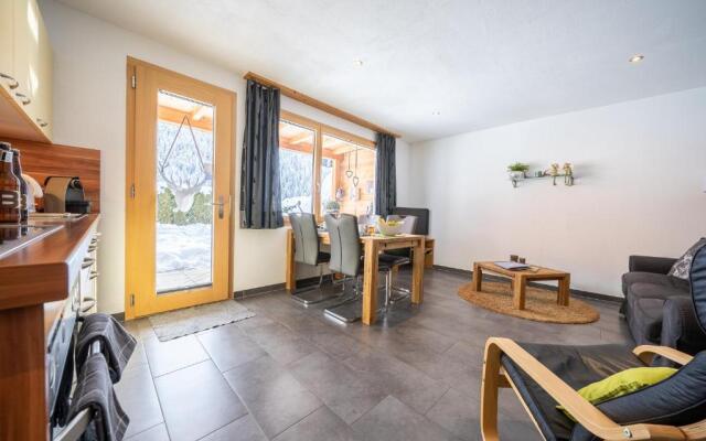 Chasa Sotchà Dadora 698