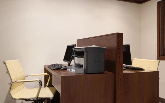 Ramada Plaza by Wyndham Agra