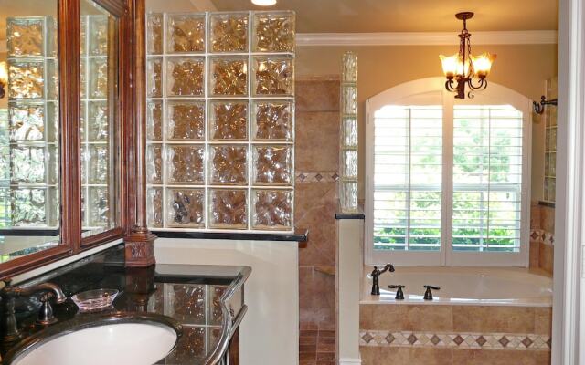 248 Castaways Street