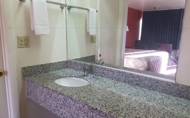 Masters Inn Columbia I-26
