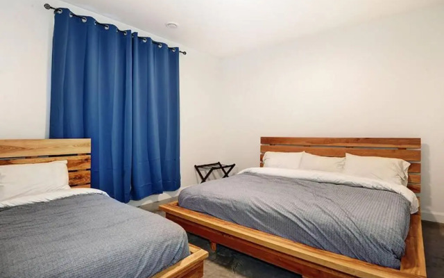 Blanc 28 - Les Chalets Alpins, Stoneham