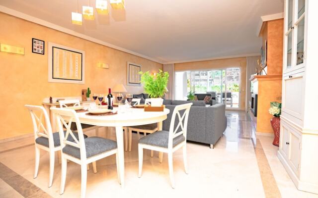 OleHolidays Apart. Los Monteros-Palm Beach 8B0 a 50 m playa