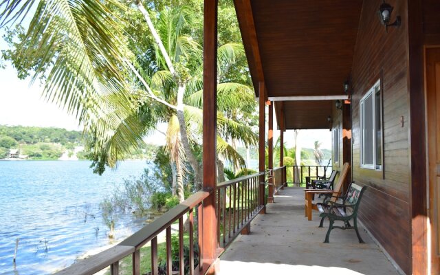 Hotel Santa Bárbara Tikal