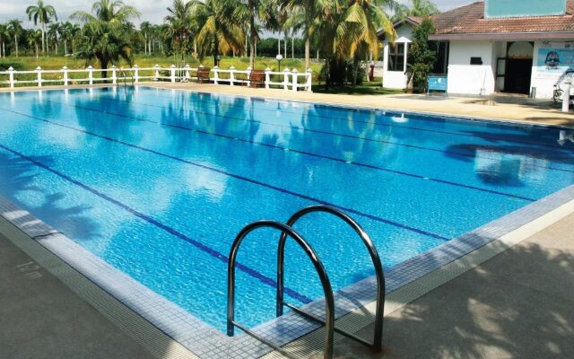 Kukup Golf Resort