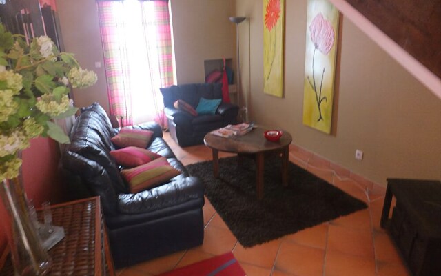 Les Hôtes du Paradis