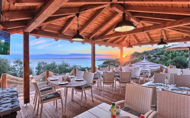 New Horizons Resort