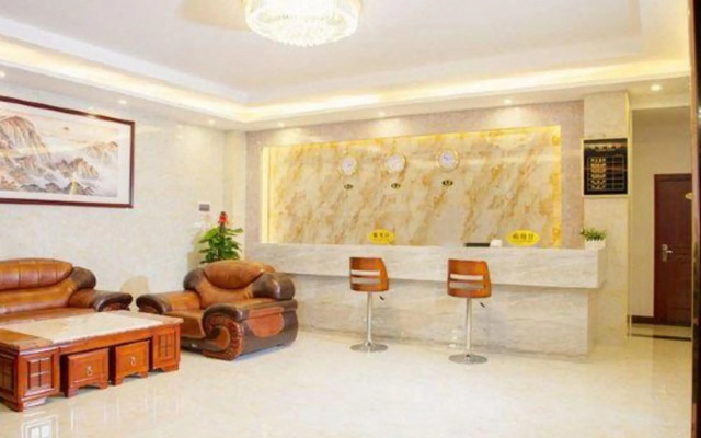 Ruicheng Apartment