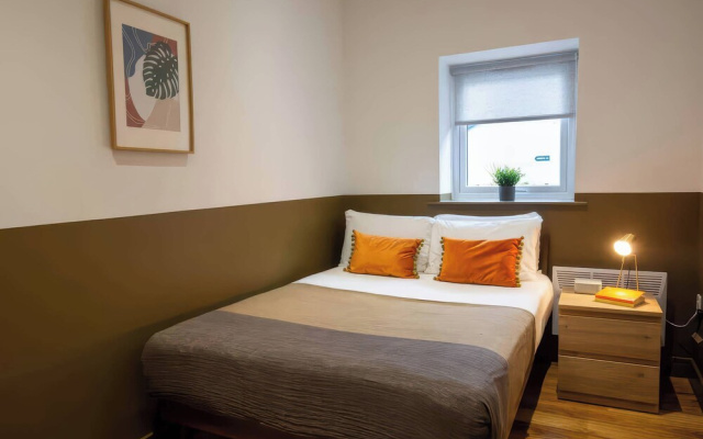Oakwood Apartment