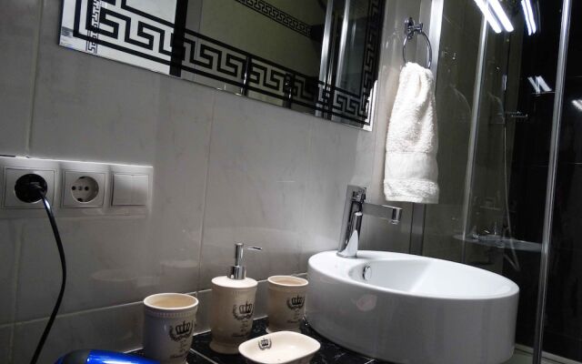 Globus Parlaments Apartments