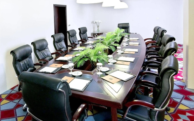 Corp Executive Hotel Doha Suites