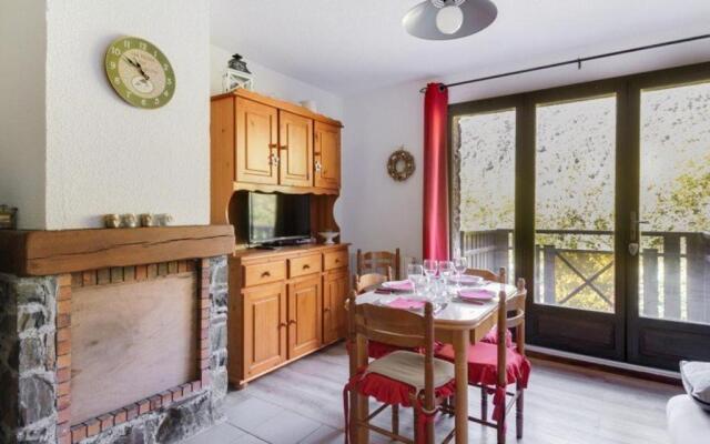 Appartement Esquièze-Sère, 3 pièces, 6 personnes - FR-1-402-70