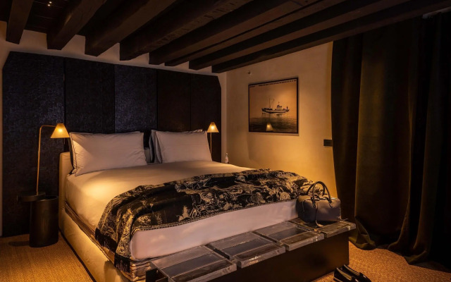 The Venice Venice Hotel