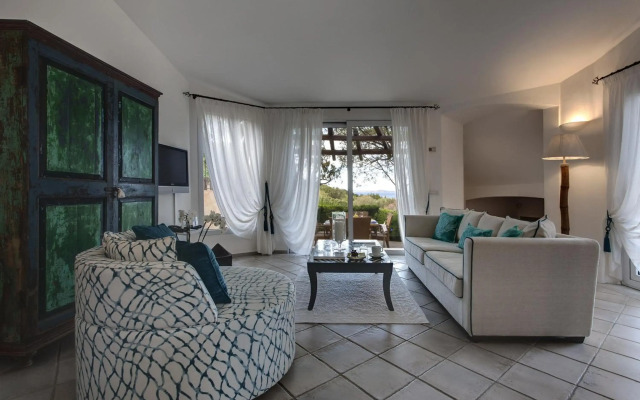 L'Ea Bianca Luxury Resort