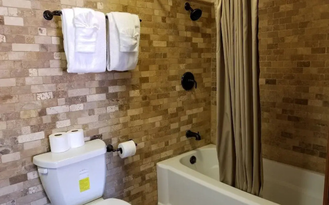 The Lofts at Mendelbaum Cellars