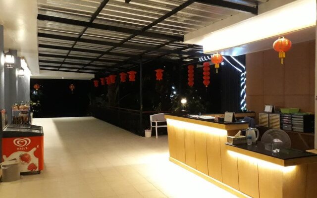 Praewa Villas Naiyang Phuket