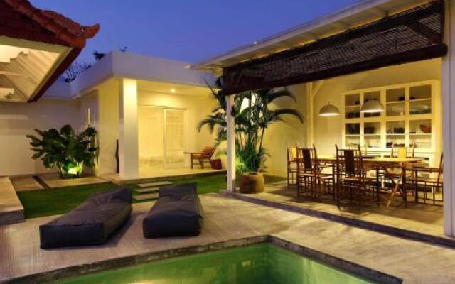 Villa Mutiara Putih