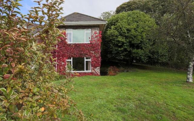 Truro apartment in a stunning quiet location