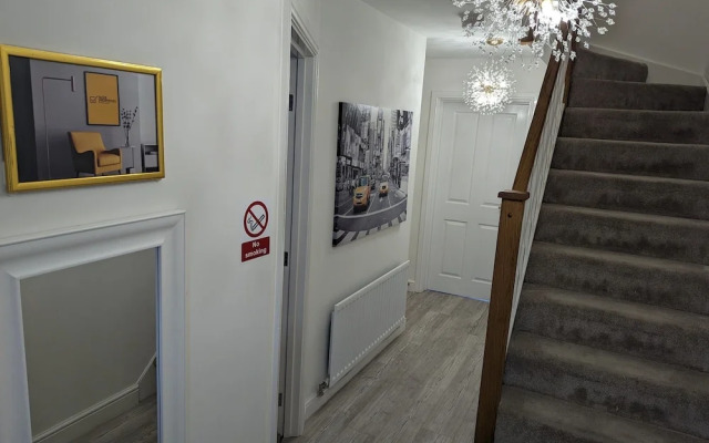 Places to Stay in Darlington With Free Parking