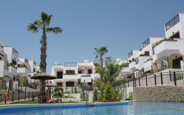 Azul Beach Apartments - Marholidays