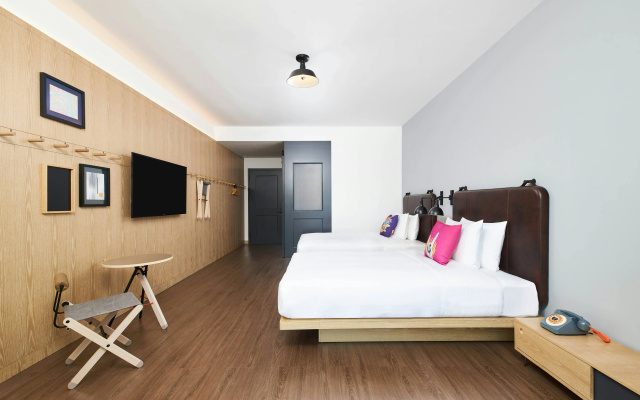 Moxy Shenzhen North Station – Guest Rooms – Shenzhen