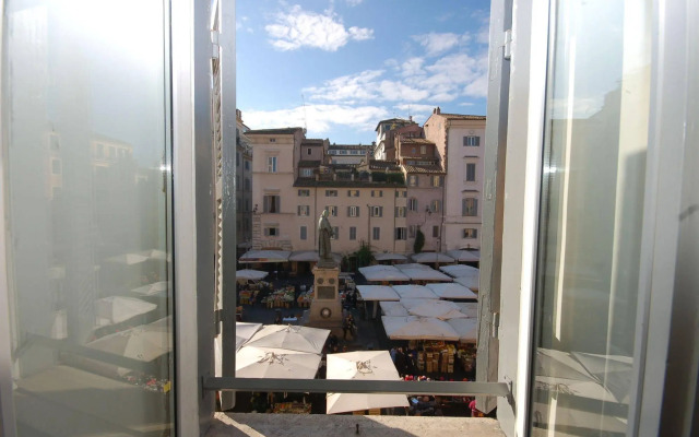 House & The City - Navona Apartments