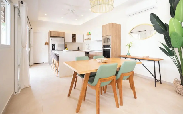 Close to Beach - Gated Community - Villa Salomé