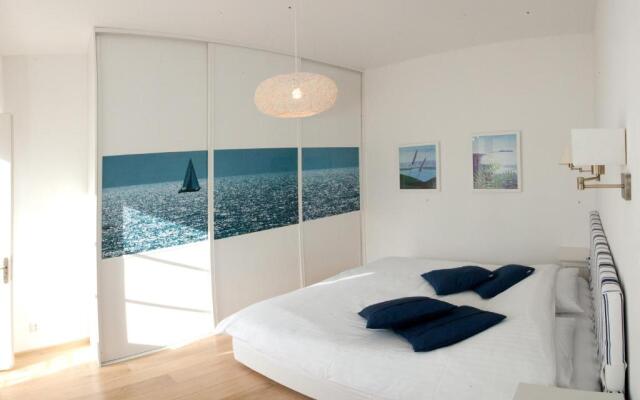 Stylish Theatre Apartments