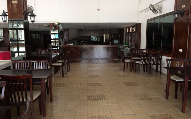 Lukmuang 2 Hotel