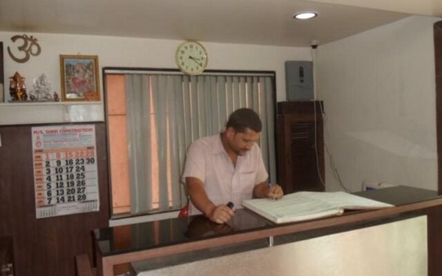 Hotel Pankaj +