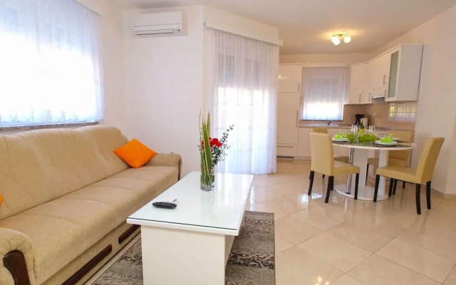 Apartment Marko 396