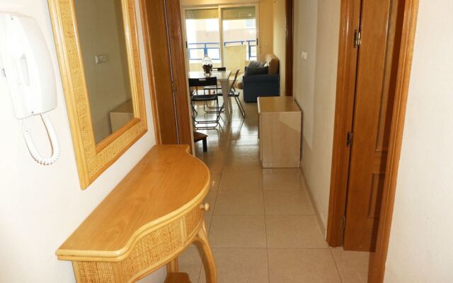 Apartamentos Tavernes Playa Suites 3000