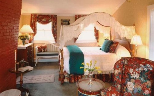 The Inn at Ormsby Hill