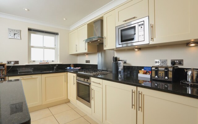 8 Thurlestone Beach