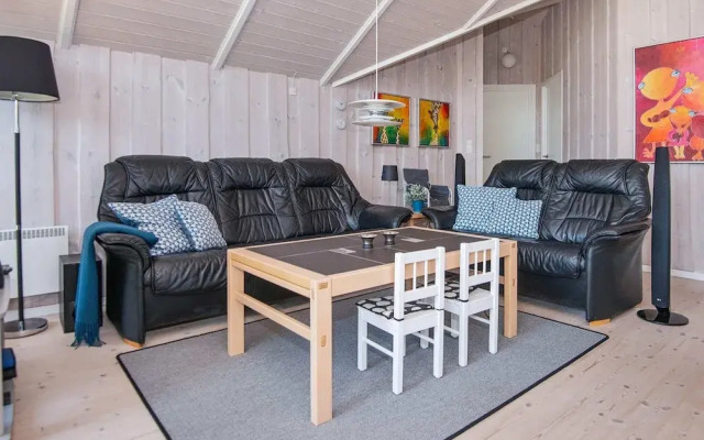 6 Person Holiday Home in Bjert