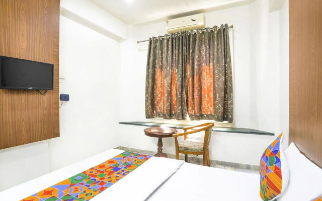 Fabhotel City Palace I