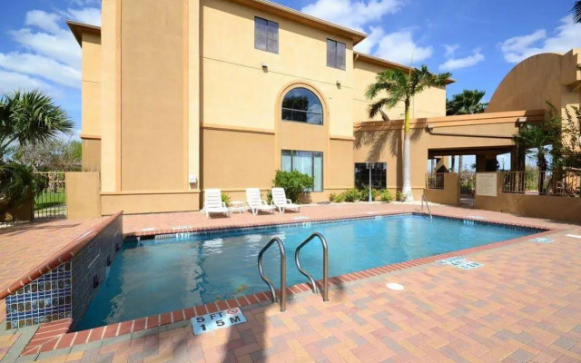 Best Western Casa Villa Suites