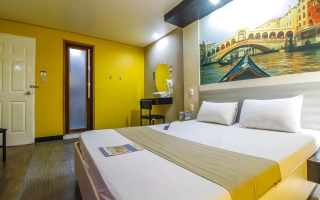 Hotel DreamWorld Araneta Cubao