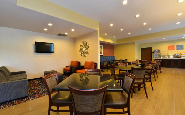 Comfort Inn