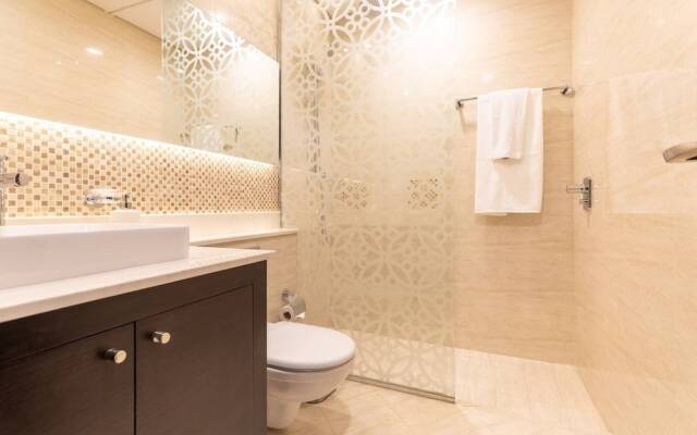 Beaming 3BR Apartment in Downtown Burj District!